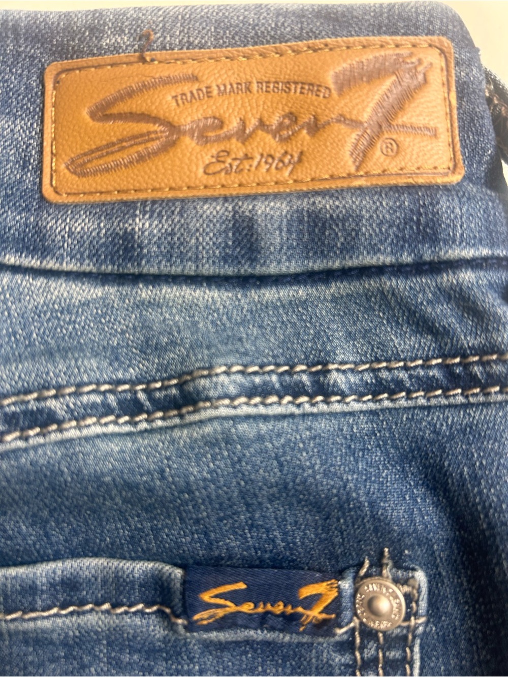 Seven7 Women’s Light Blue Denim Slim Jeans
